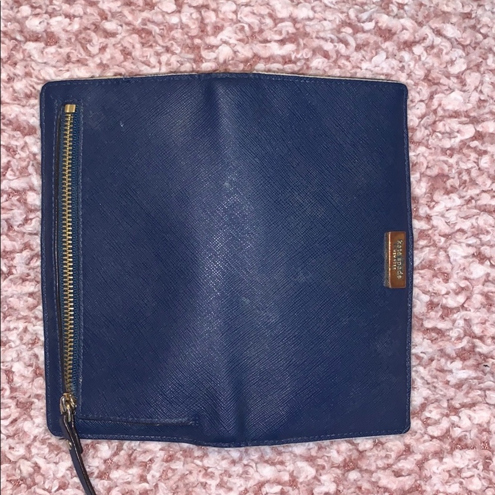 Kate Spade Wallet - Picture 3 of 3